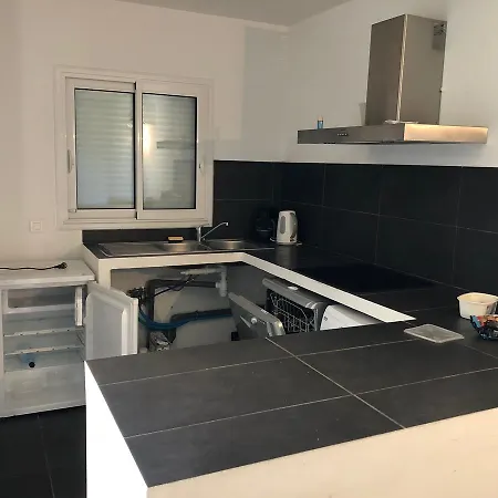 Apartment Favona